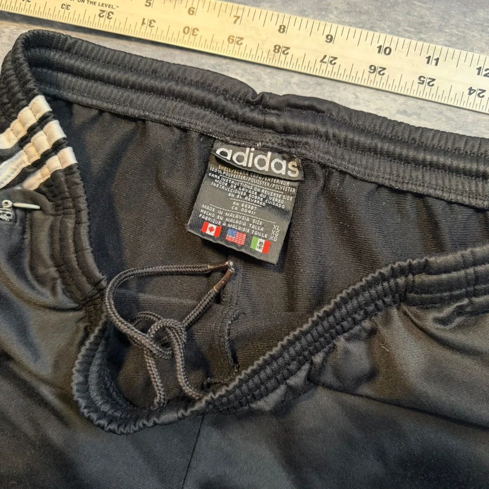 VTG Adidas Originals Mens XL Black White 3-Stripe Trefoil Track Shorts